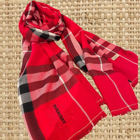 Burberry Scarf - Picture 1 of 4